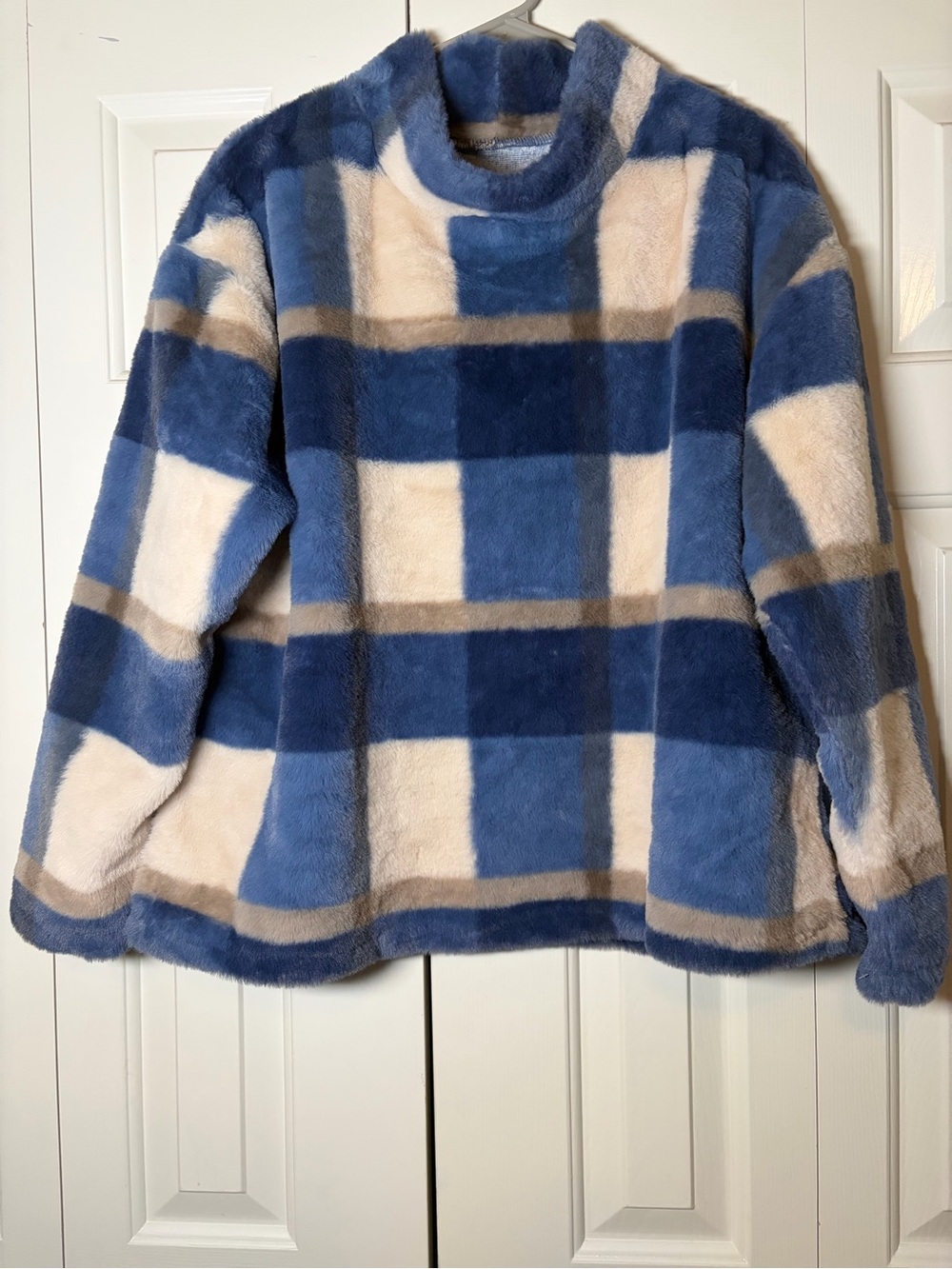 Plush Cowl-Neck Sweater in Blue and Cream Plaid